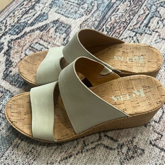Korks Leather and Cork Wedge Sandal Tan Neutral Size 40.5 Women’s 9 Shoes - Picture 4 of 9